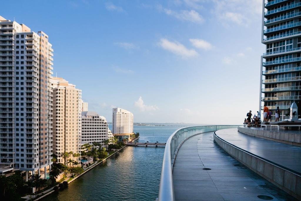Sky At Brickell Bay Apartment